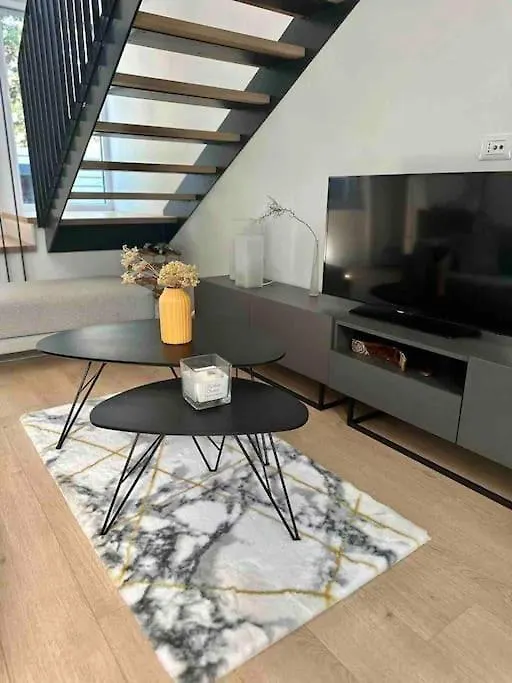 Villa Ida location